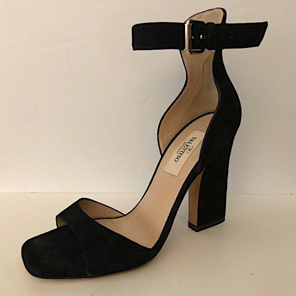 Suede Chunky Heel Buckle Ankle Strap Sandals